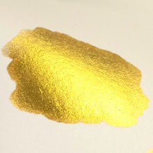 Load image into Gallery viewer, Star Gold (made from Kremer Pigment) Half Pan - Handmade Watercolor Paints (metallic)